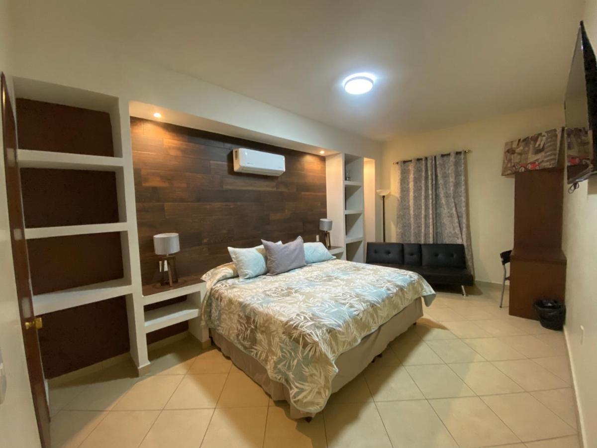 Hotel Real San Javier 圣胡安－德洛斯拉戈斯 外观 照片